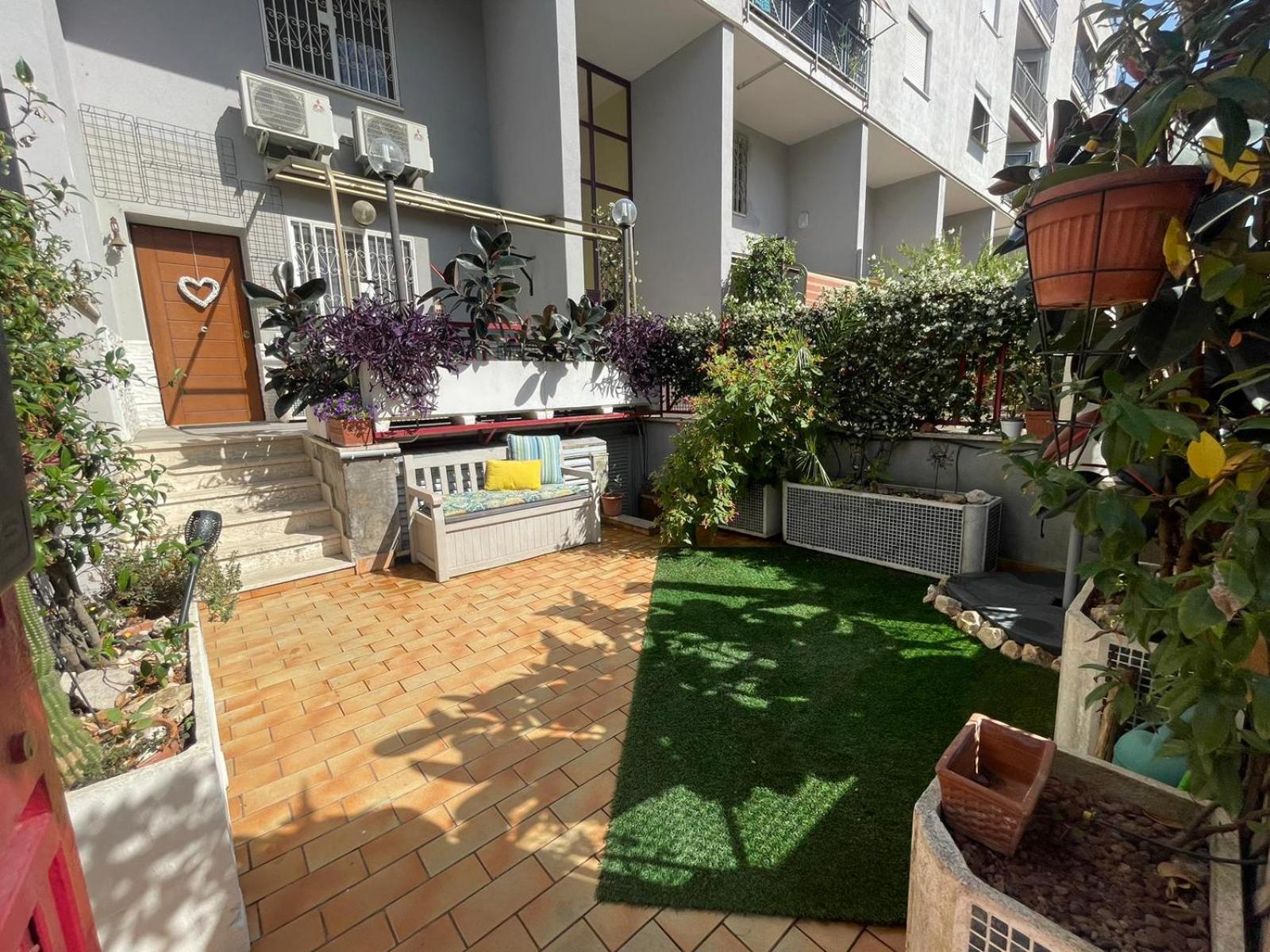 Intero Appartamento Con Giardino E Parcheggio Roma Eksteriør bilde